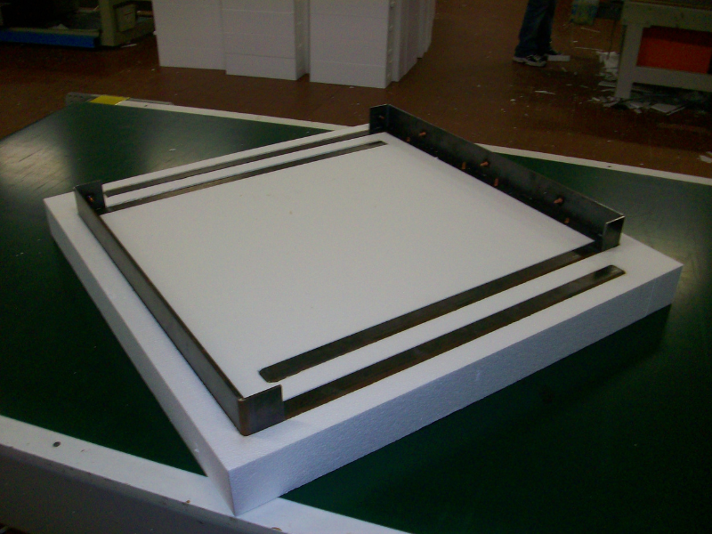 imballaggi per mobili - imballaggio in polistirolo per gambe di tavolo -2