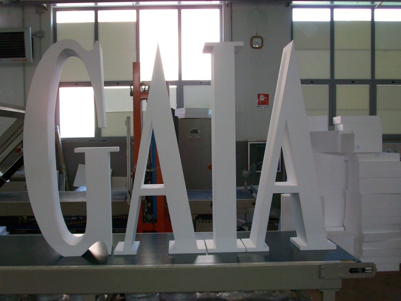 scenografie in polistirolo scritta-in-polistirolo-2